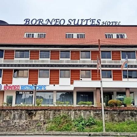 Super Oyo 90464 Borneo Suites Hotel Kota Kinabalu Esterno foto