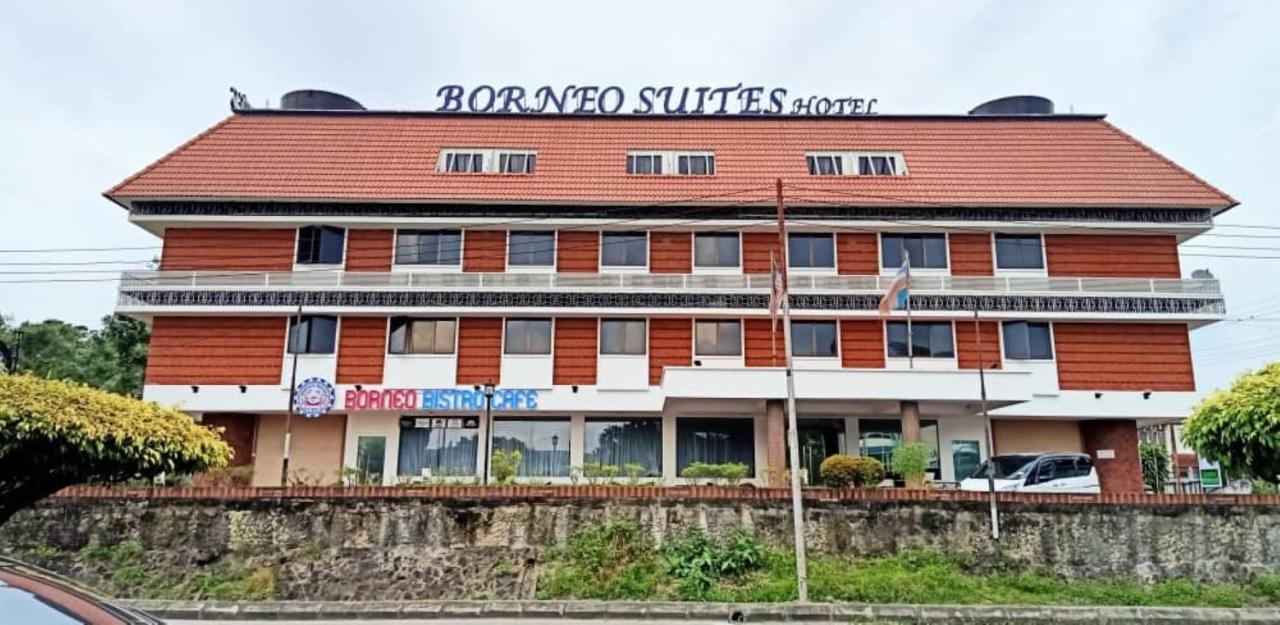 Super Oyo 90464 Borneo Suites Hotel Kota Kinabalu Esterno foto